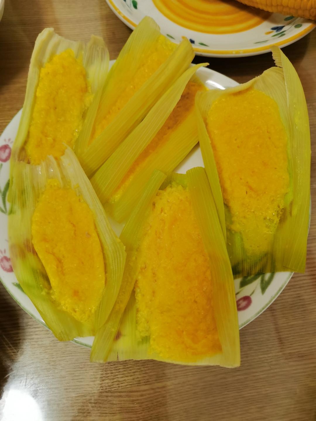 蒸鲜玉米糕一一玉米粑粑