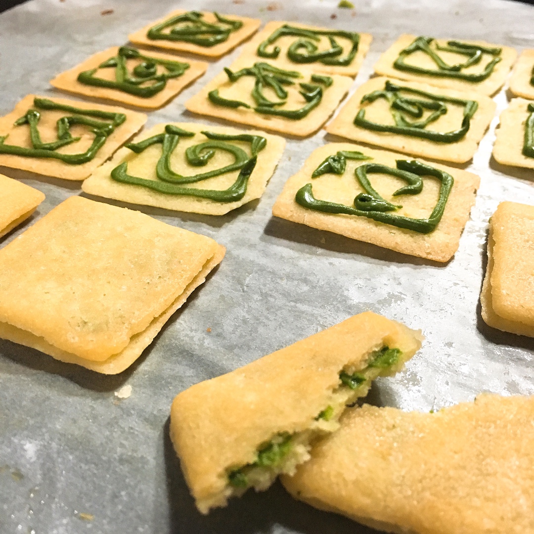 抹茶，白巧双味恋人饼干