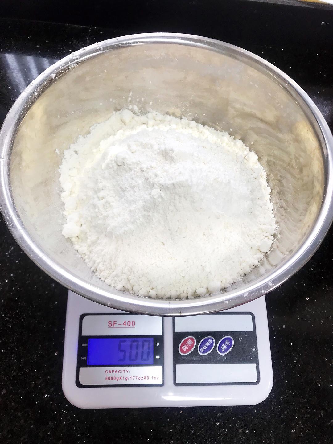 纯奶手撕吐司的做法 步骤1