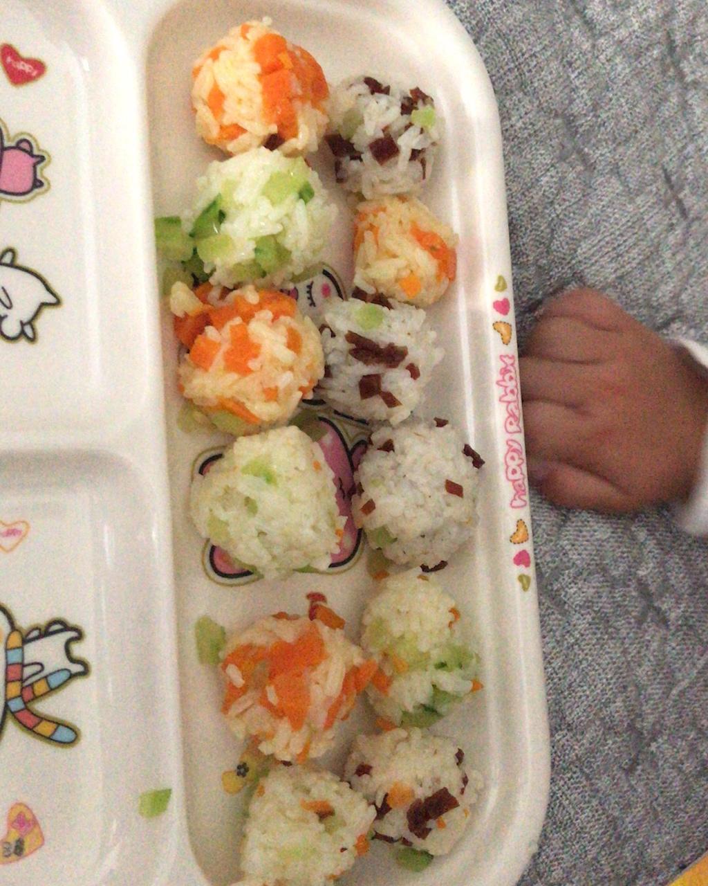 宝宝迷你三色饭团