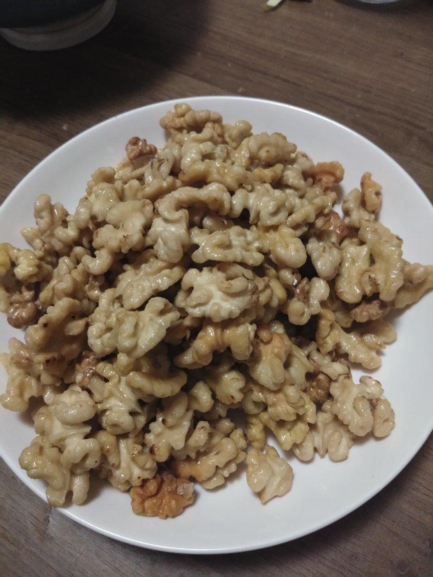 琥珀核桃仁，家庭熬糖小窍门，不翻砂不糊锅，不化不粘牙