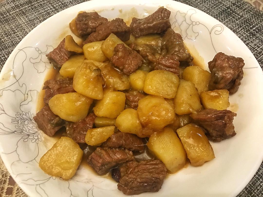 土豆炖牛肉