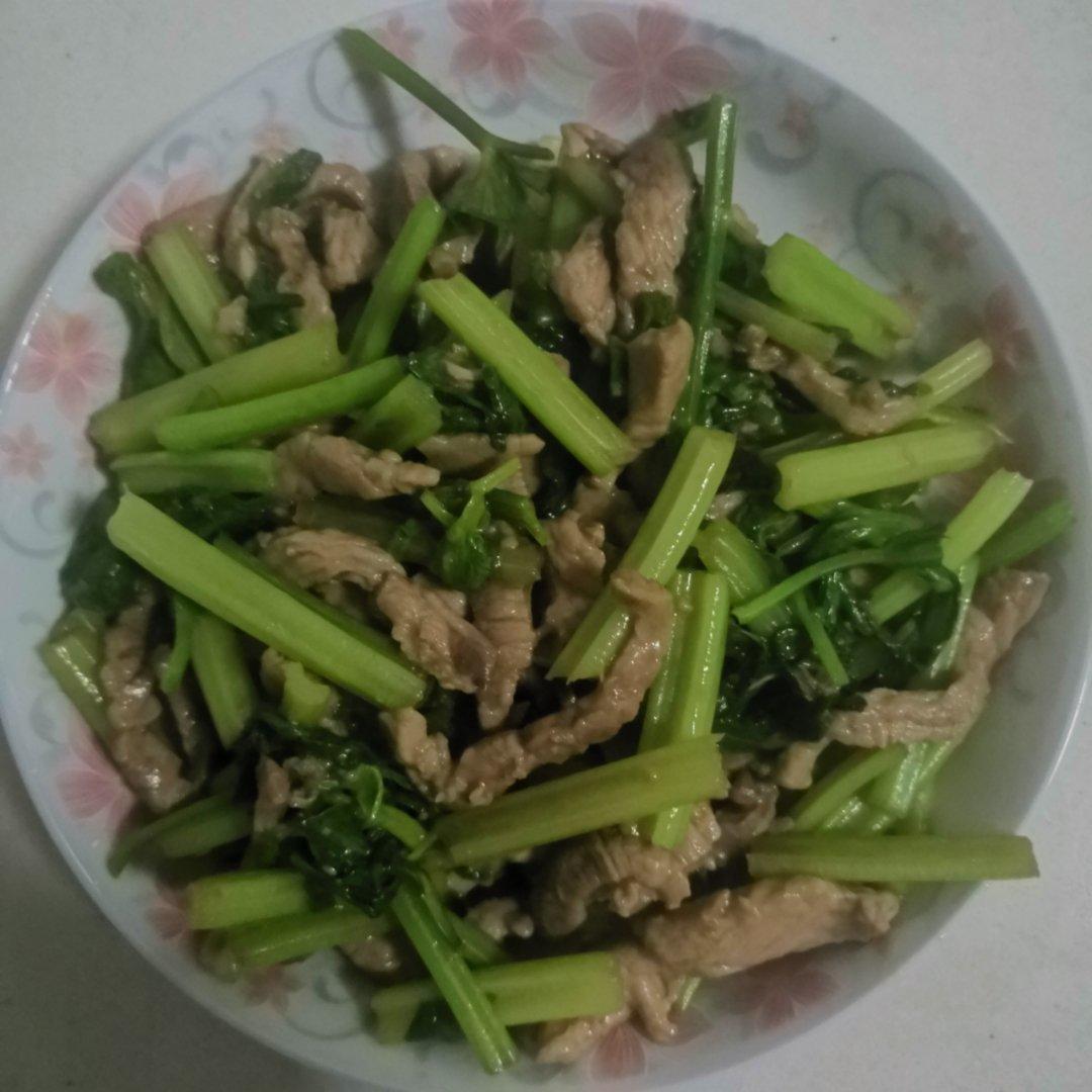 芹菜炒肉