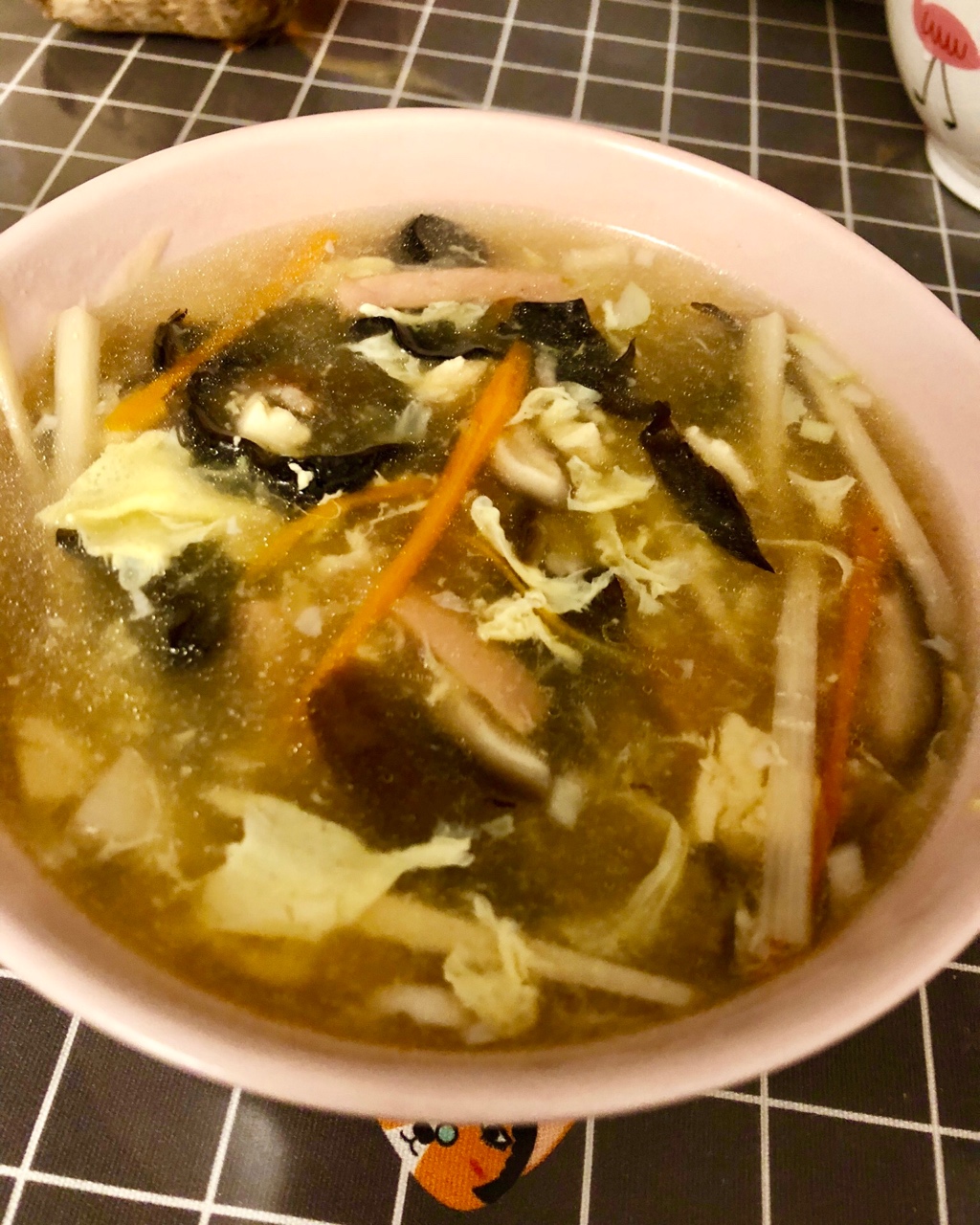 酸辣汤 Spicy & Sour Shredded Pork Soup