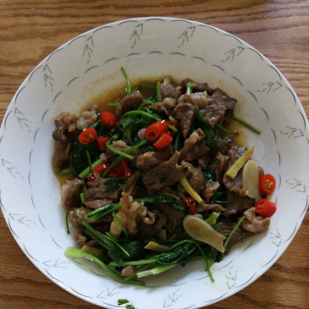 小炒牛肉（小白也可以做的超好吃！！）
