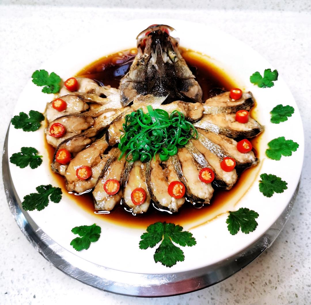 清蒸开屏鲈鱼