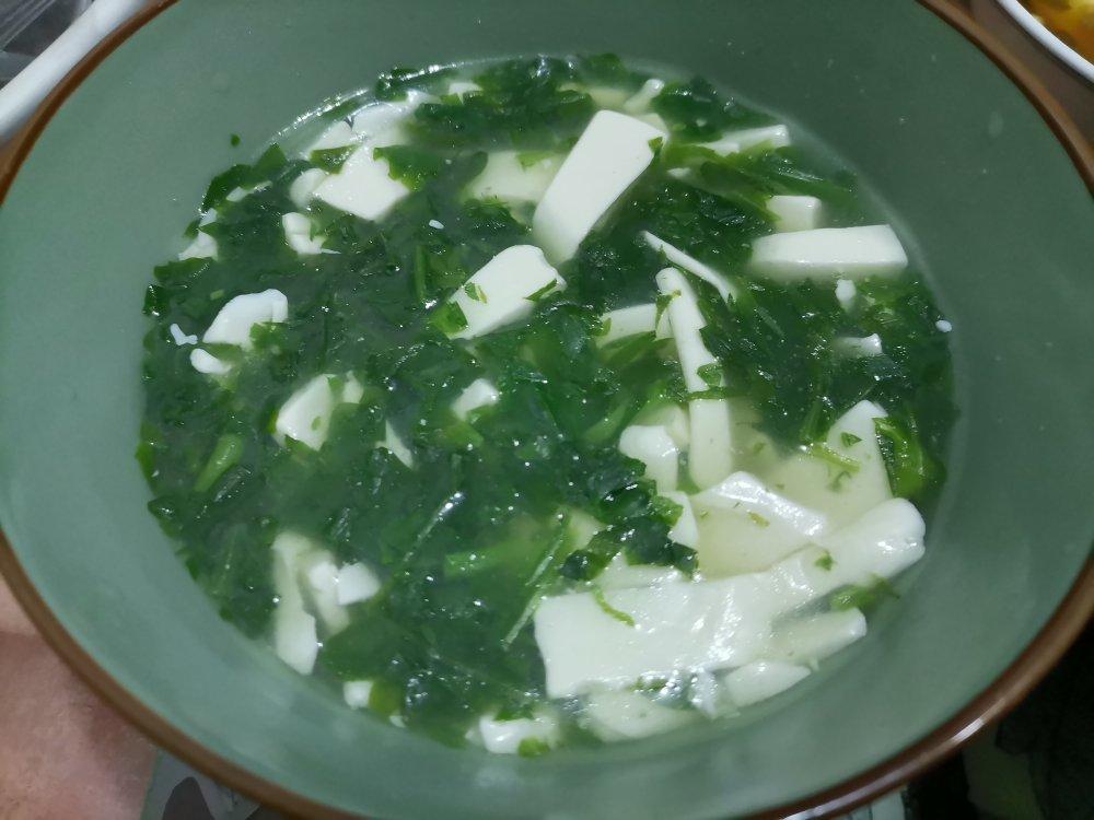 荠菜豆腐羹