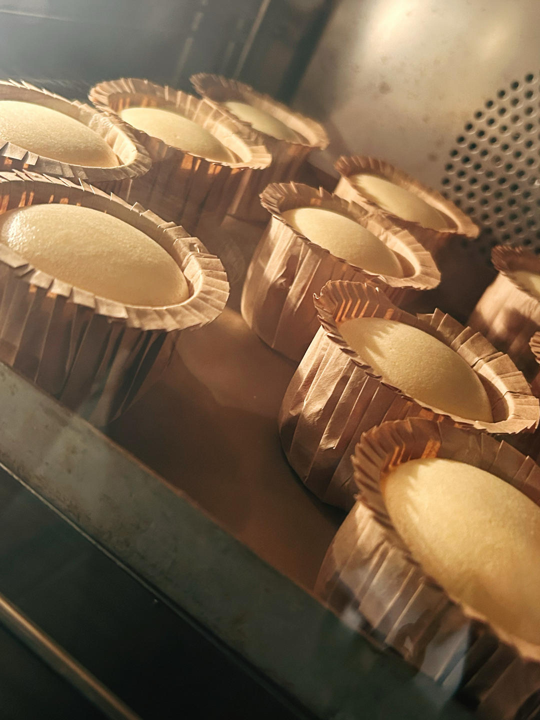 咸香戚风经典——黄金葱香肉松戚风