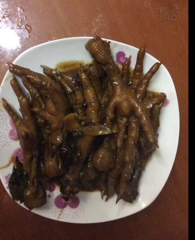 秘制红烧鸡爪