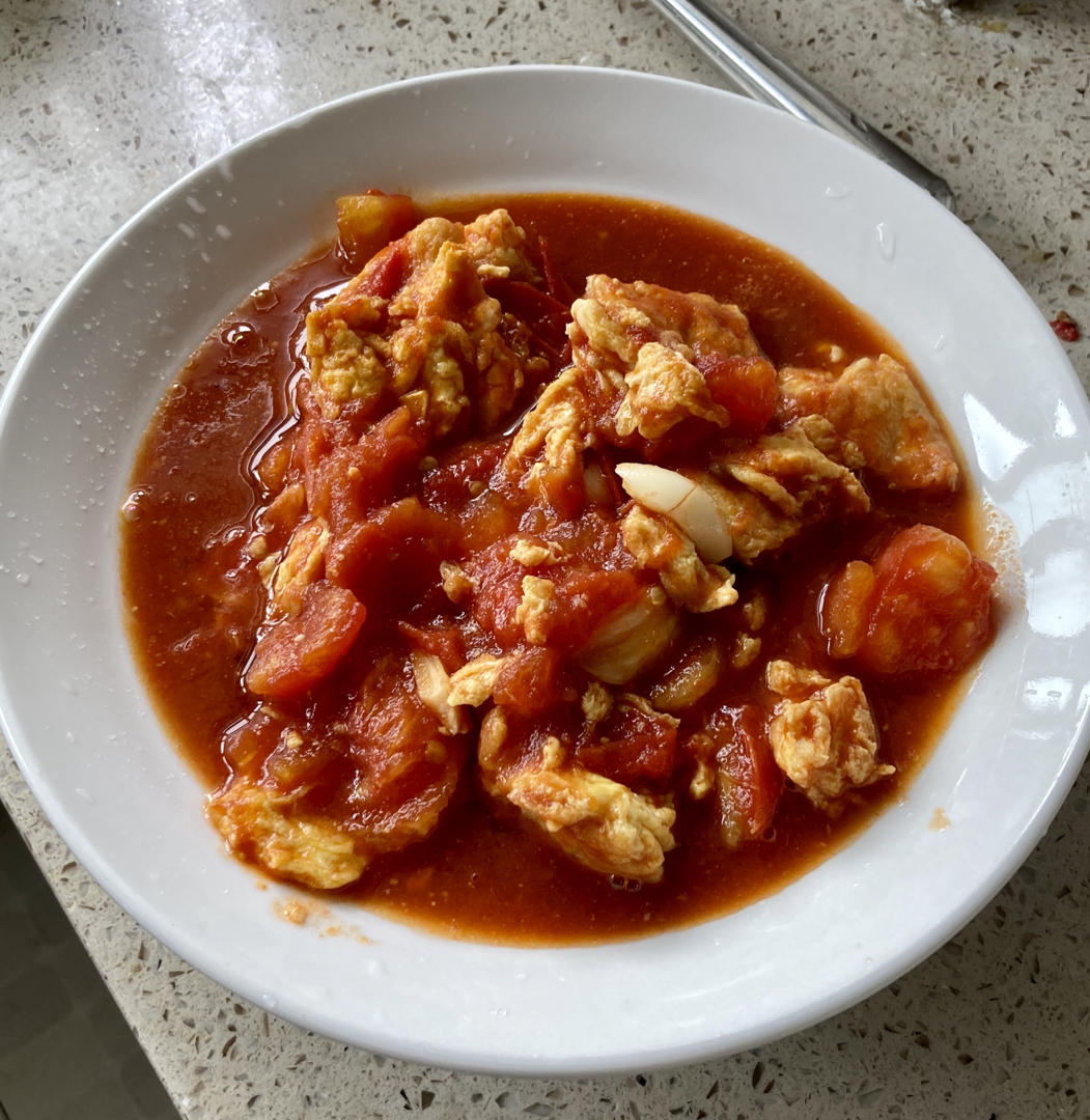 番茄炒鸡蛋（超浓的番茄味）