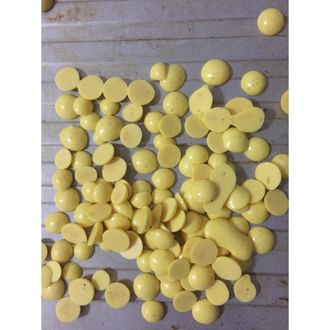 入口即化的无添加蛋黄溶豆