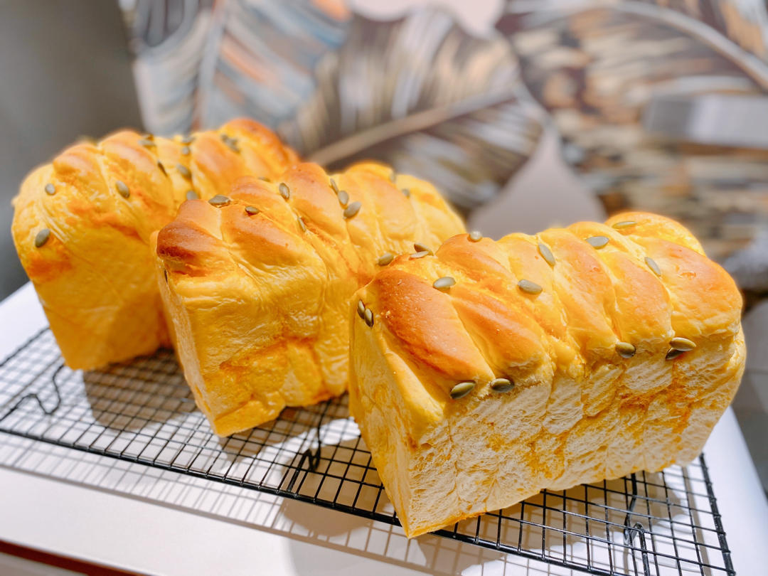 日式奶香南瓜馅吐司