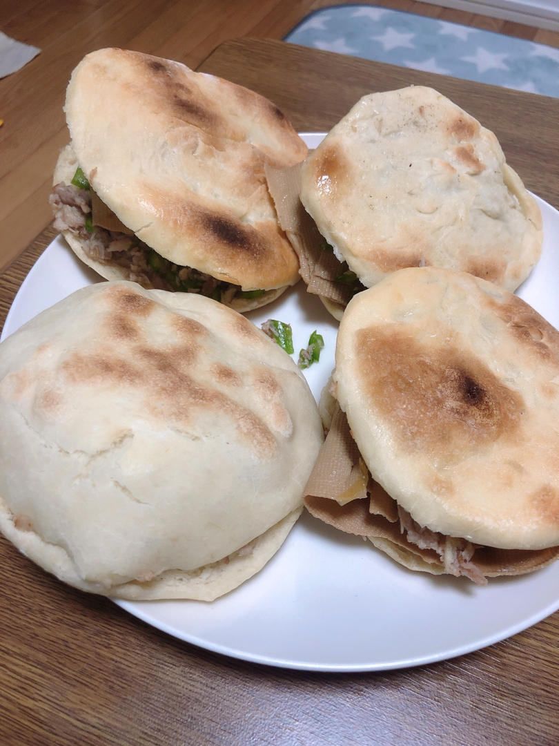 肉夹馍(白吉馍的制作)