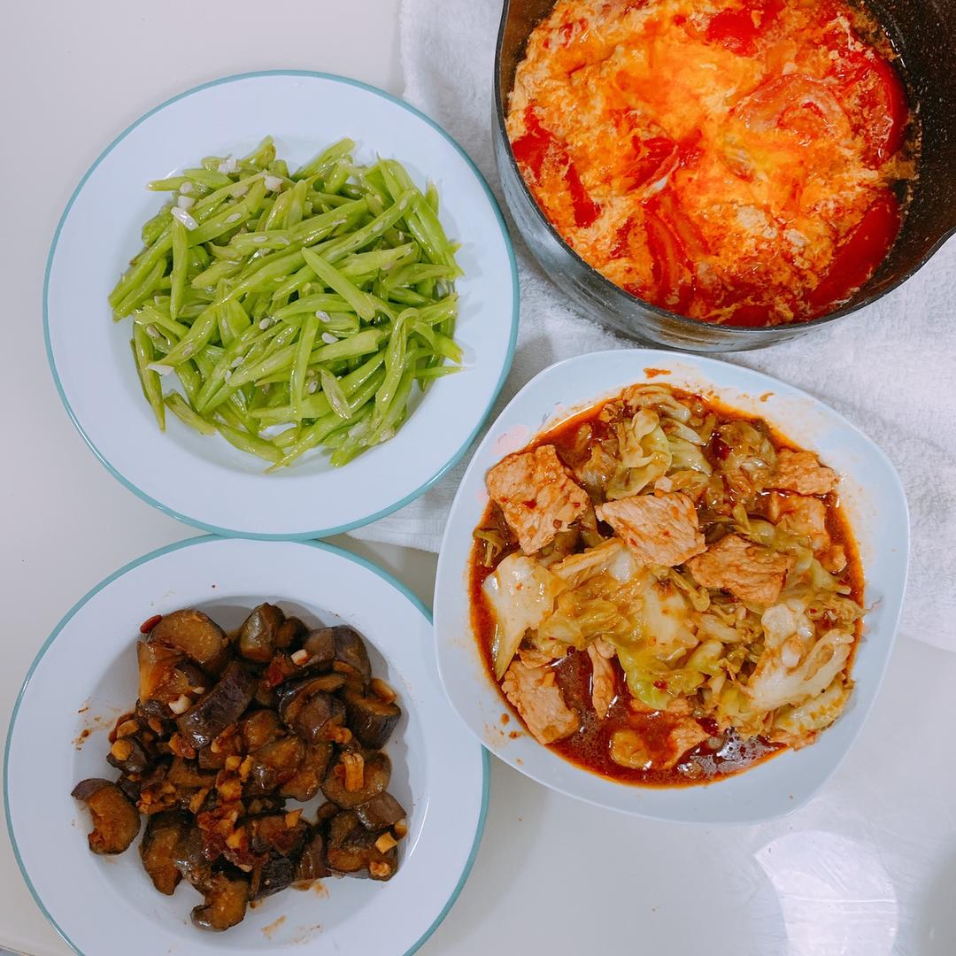 天天小饭桌