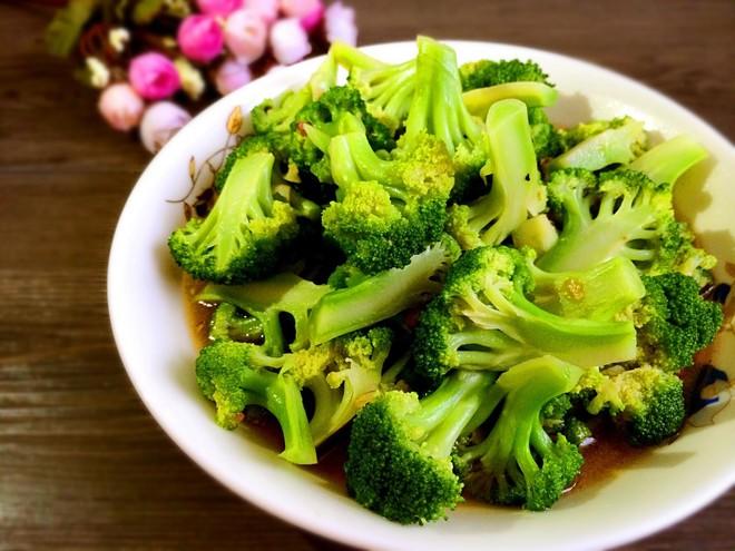 蒜蓉耗油西兰花
