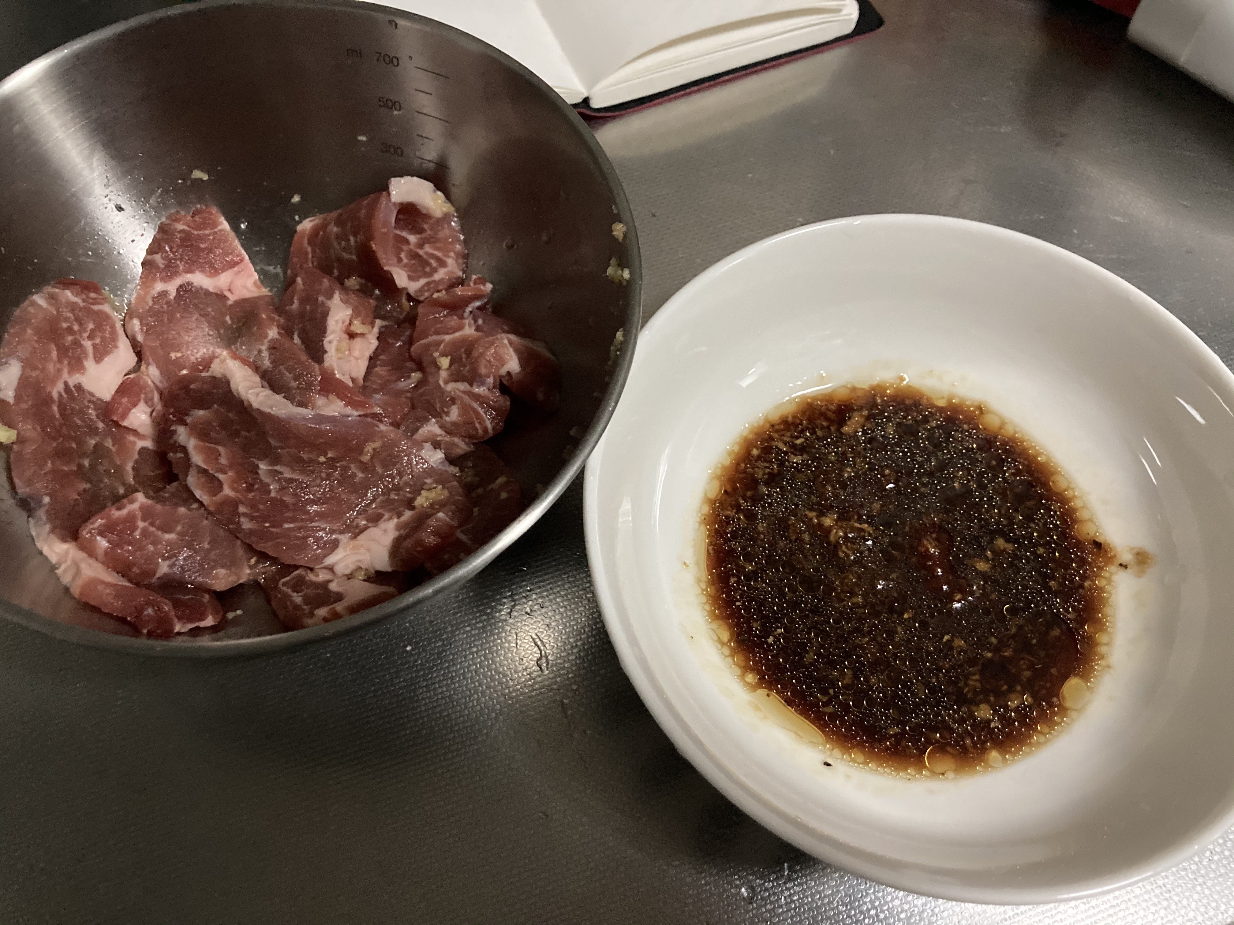 姜汁烧肉（豚の生姜焼き）的做法 步骤2