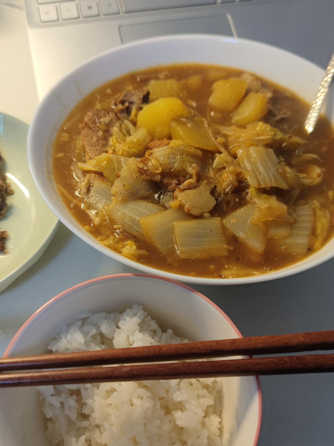 地道东北猪肉白菜炖粉条