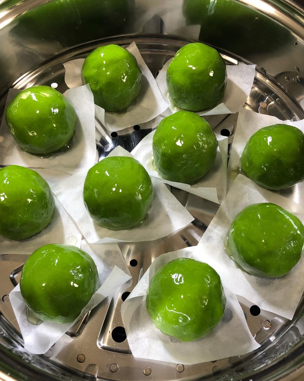 囧牛牛囧做的肉松青团