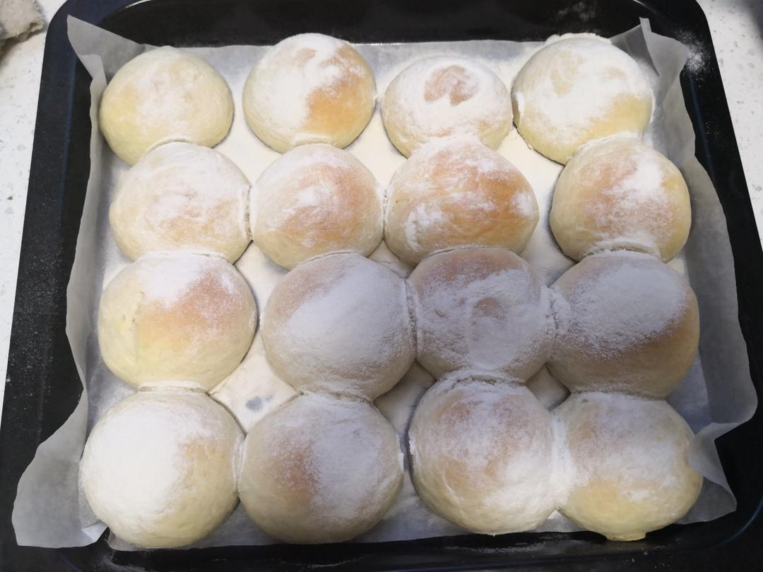 软蓬蓬的牛奶包