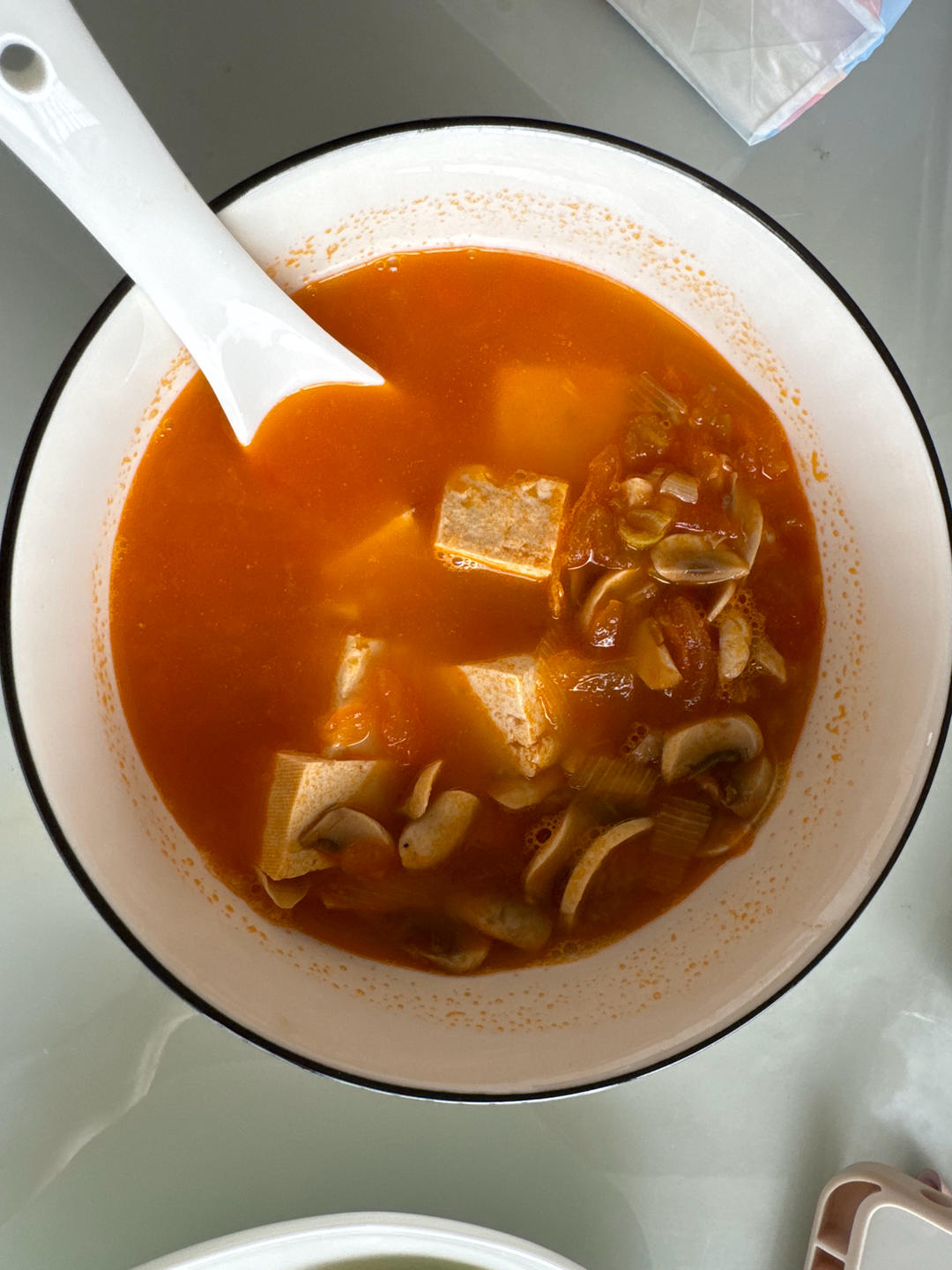 番茄豆腐汤+蚝油生菜