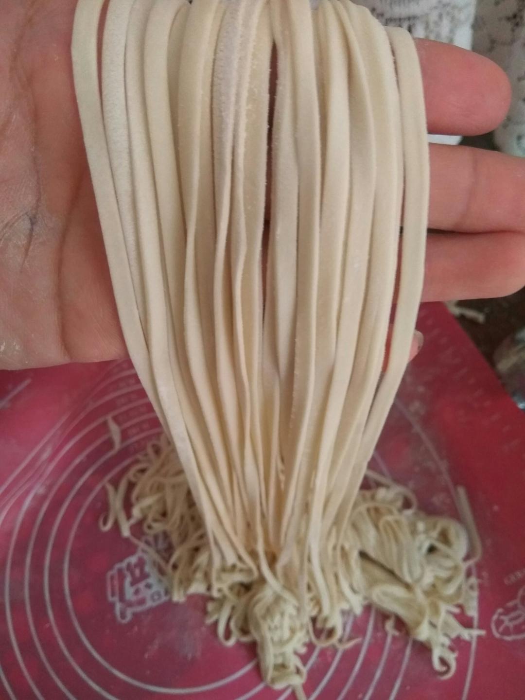 自制面条做阳春面