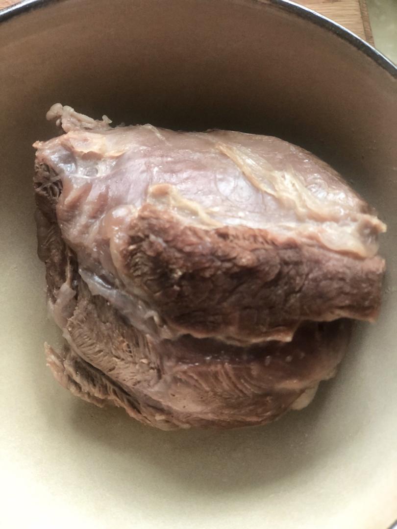 高压锅版清煮牛腱芯/腱子肉