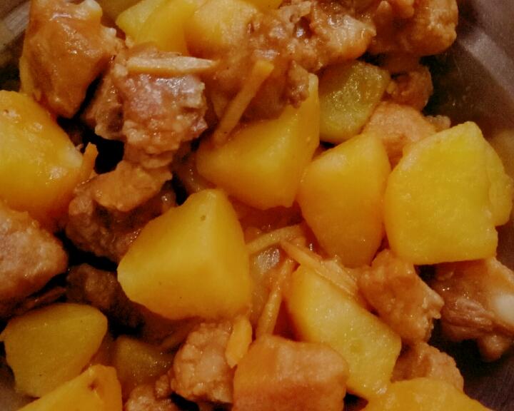 排骨炖土豆（家常版）