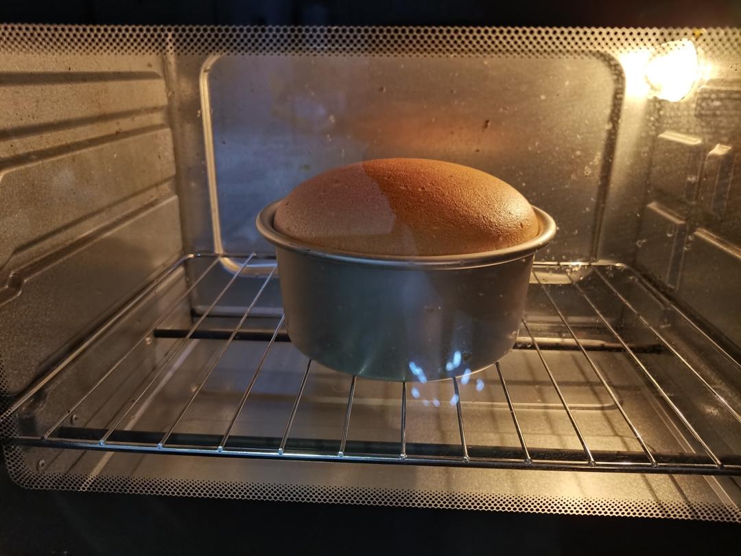 不开裂，不回缩的完美八寸戚风蛋糕