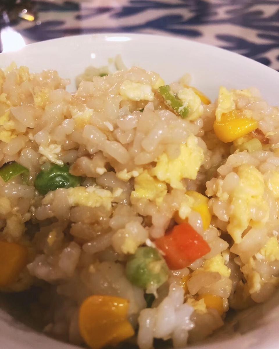 火腿鸡蛋炒饭