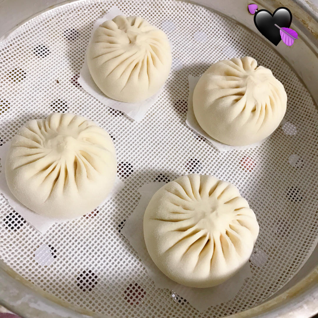 胡萝卜木耳鸡蛋包子——素包子也可以很好吃~