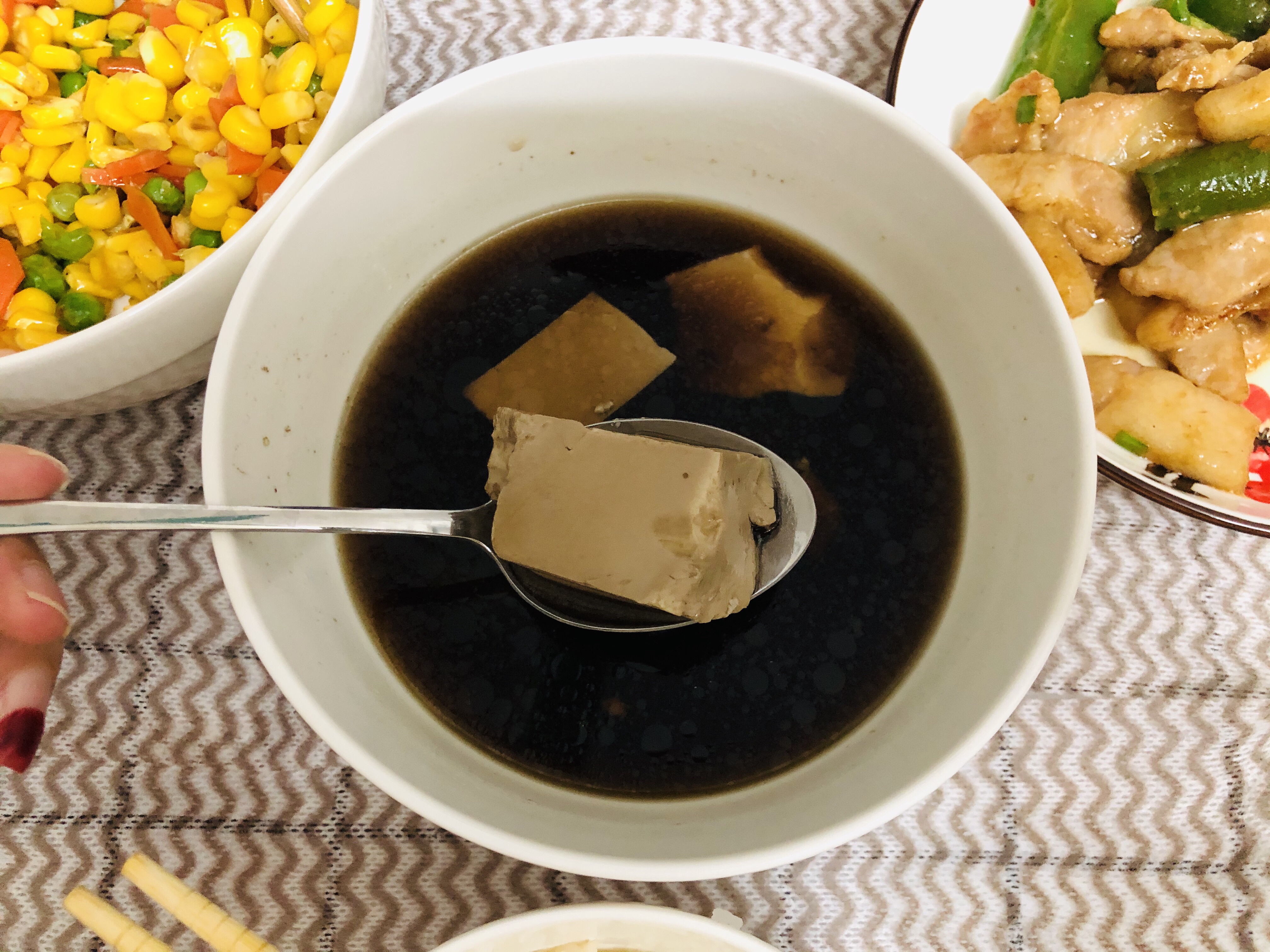 润肺止咳：生地麦冬豆腐汤的做法 步骤6