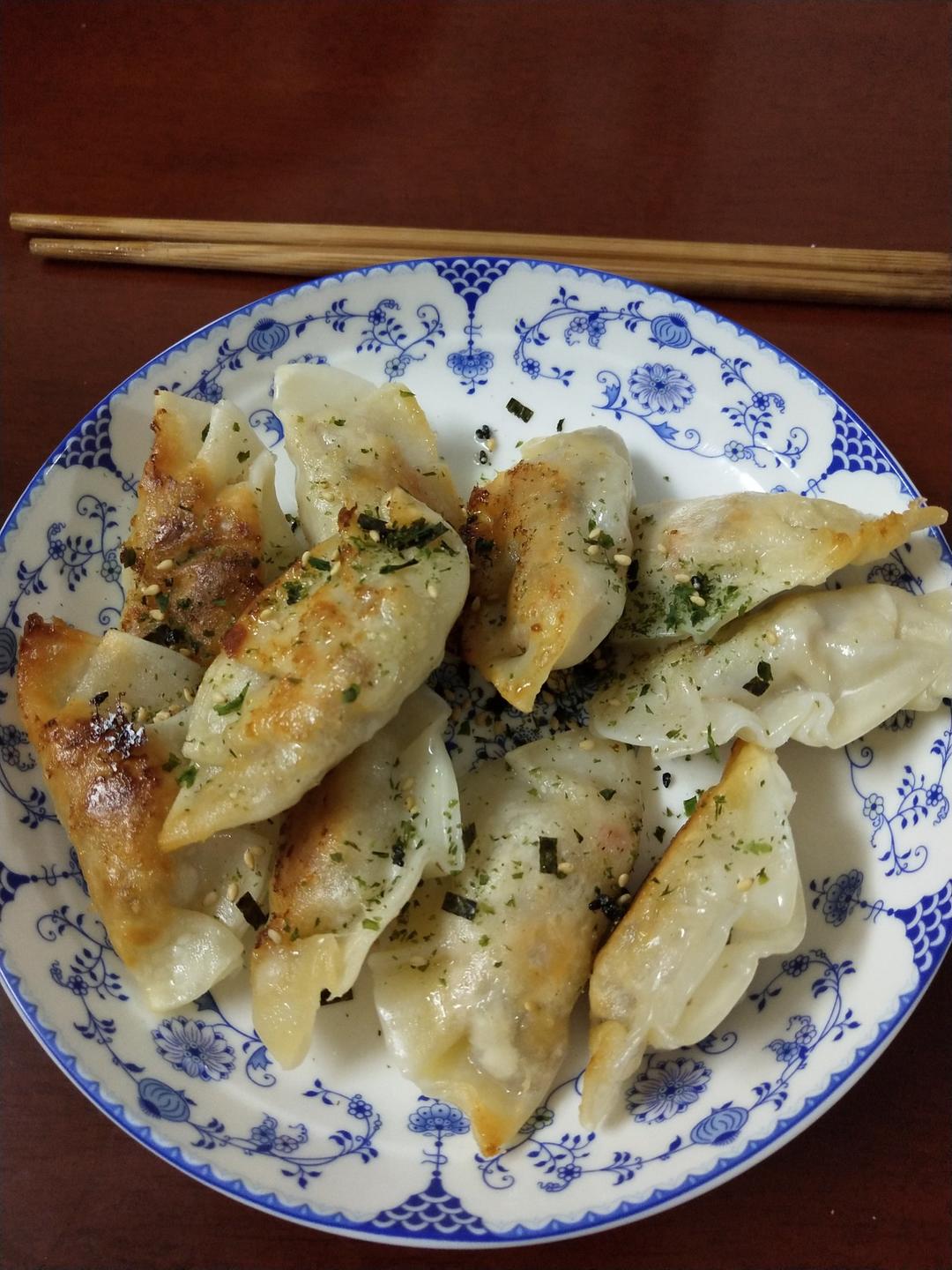 电饭煲煎饺（速冻饺）