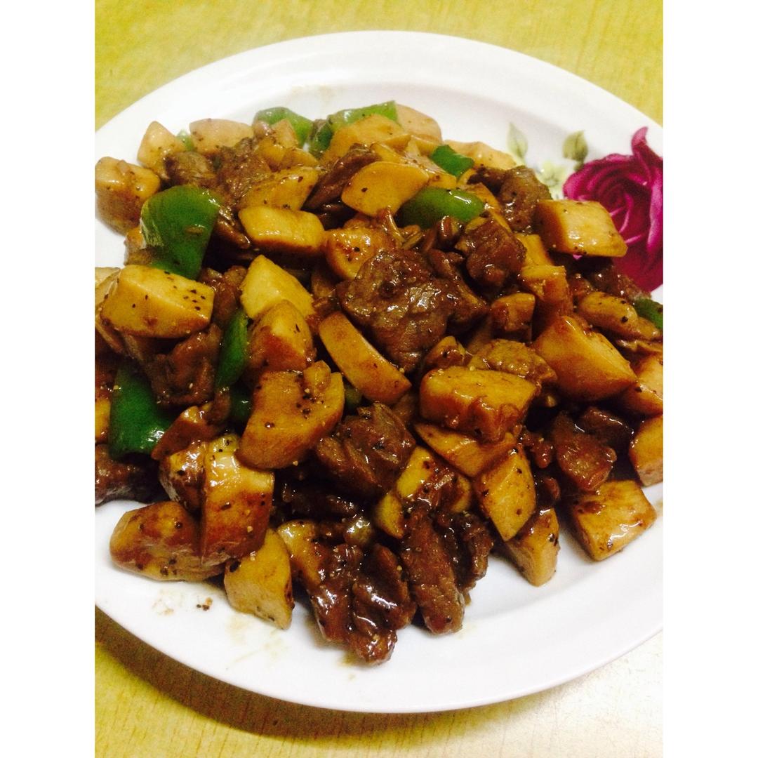 黑椒杏鲍菇牛肉粒