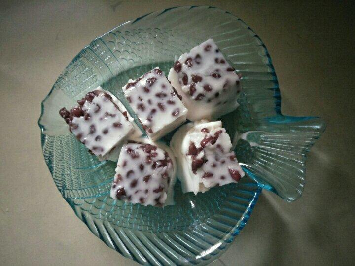 红豆椰汁糕