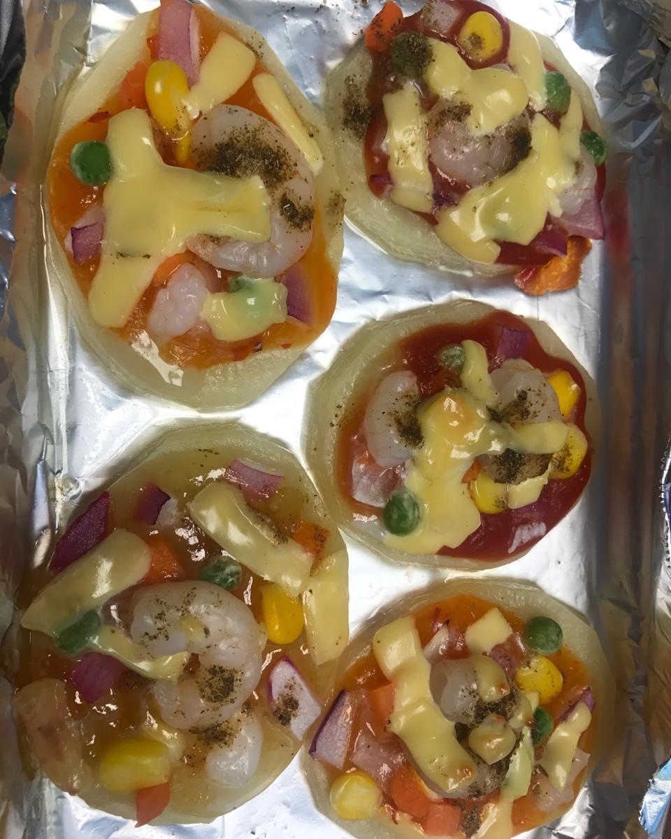 一口一个不用揉面的土豆片mini披萨【北鼎烤箱食谱】