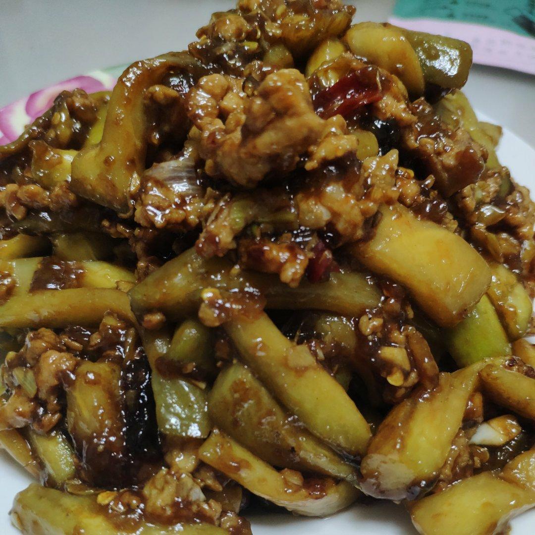 肉沫茄子（非油炸健康版）文末另附万能鱼香汁配方。