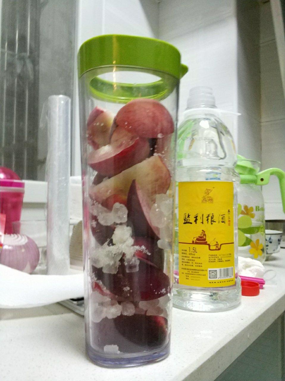 留住桃子的味道，自制桃子酒