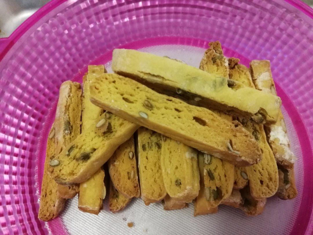 【素食绫也】南瓜意式脆饼