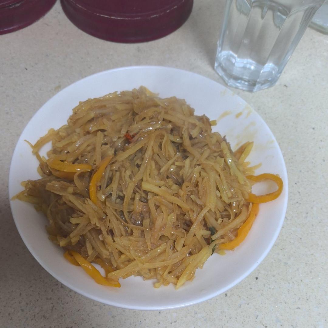 酸辣土豆丝的家常做法 超级下饭