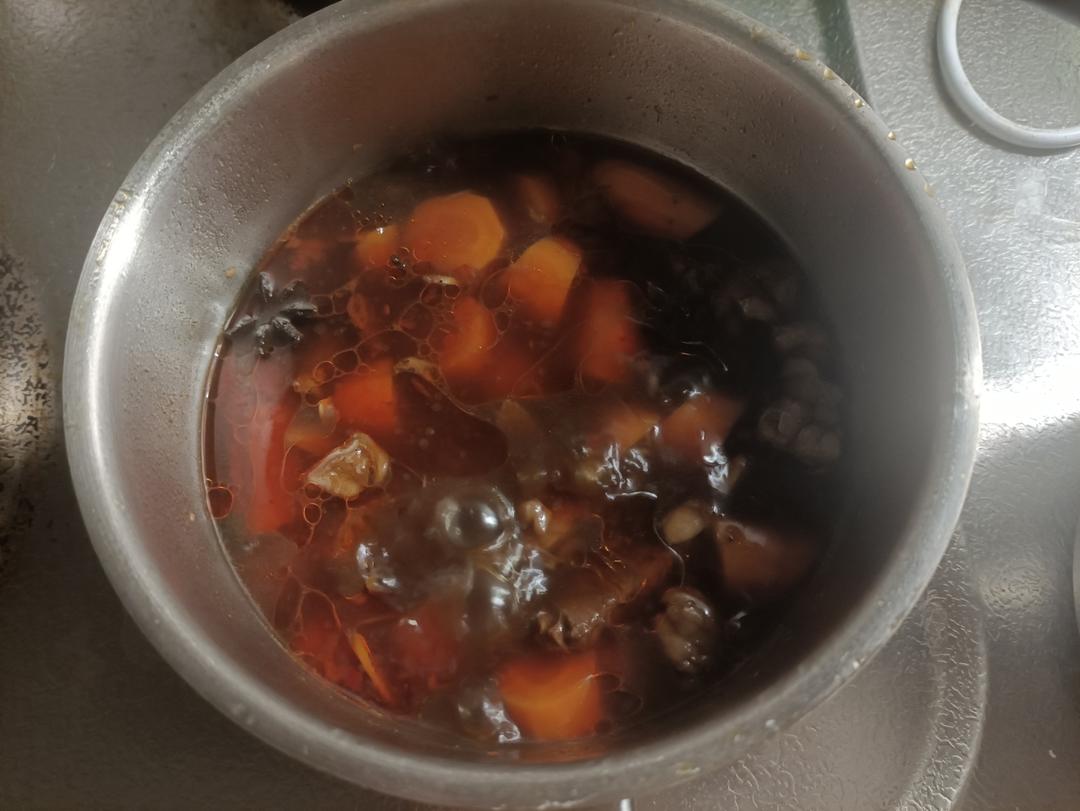 胡萝卜烧牛肉