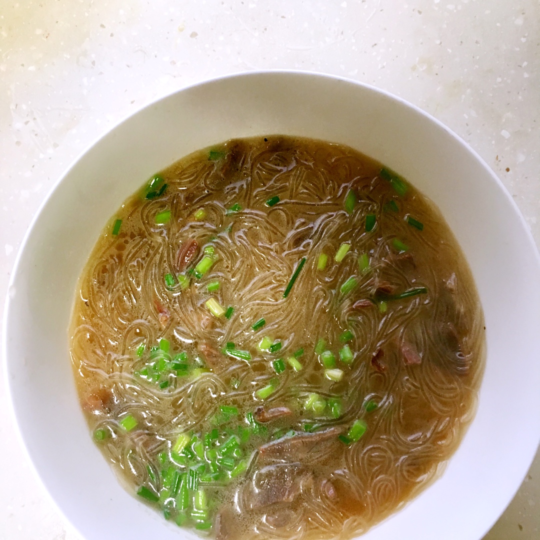 青鸟7422做的牛肉粉丝汤