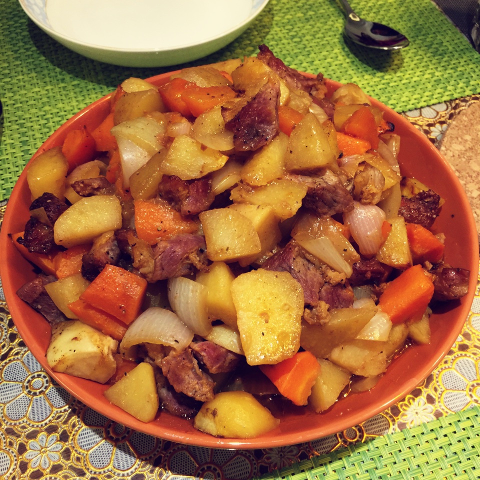 土豆洋葱烤牛肉