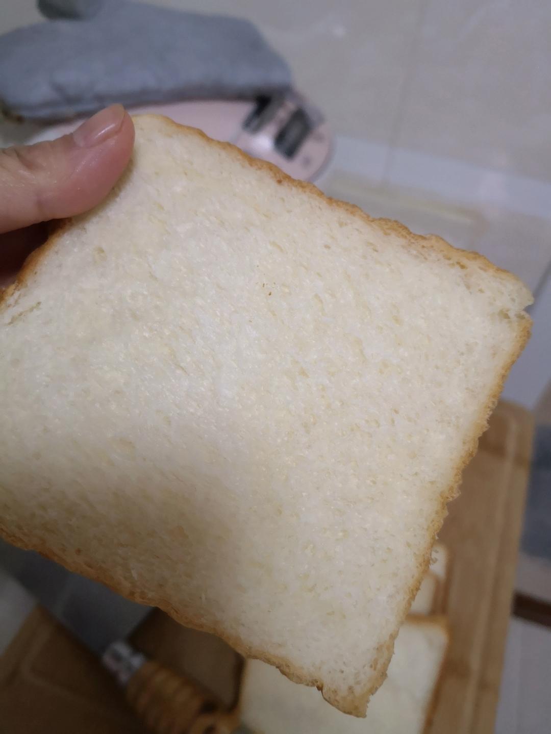 不加一滴水的超绵软牧场鲜奶吐司—直接法，吴克己