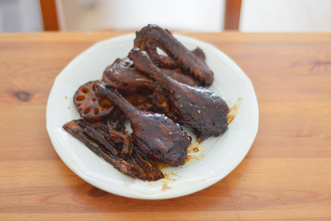 周黑鸭味～～～鸭翅 鸭爪