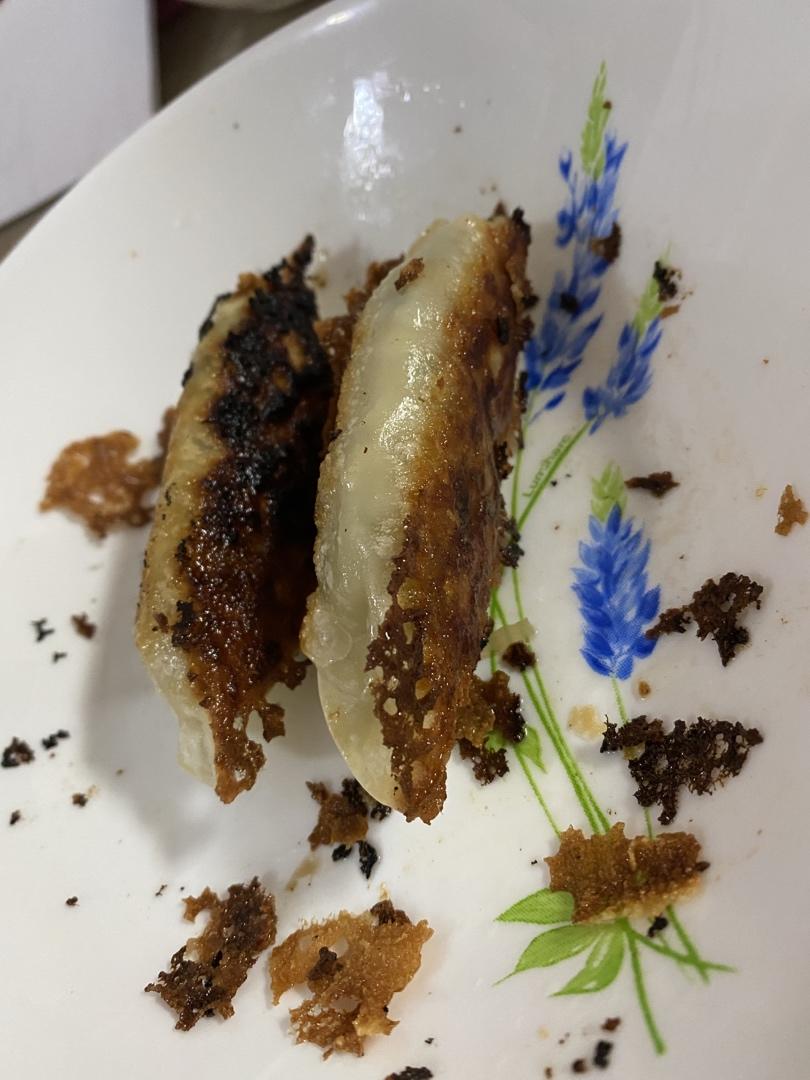 冰箱冷冻水饺做煎饺