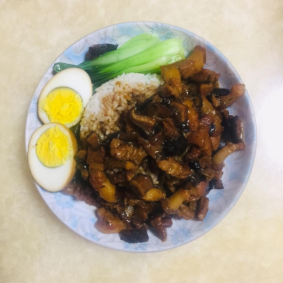好吃到停不下来的卤肉饭