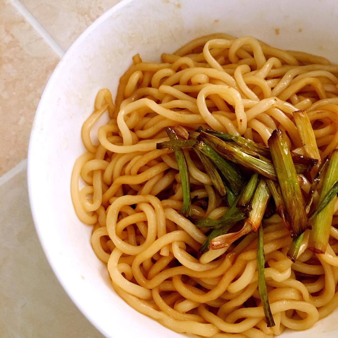 葱油拌面-厨房小白也能搞定的快手饭