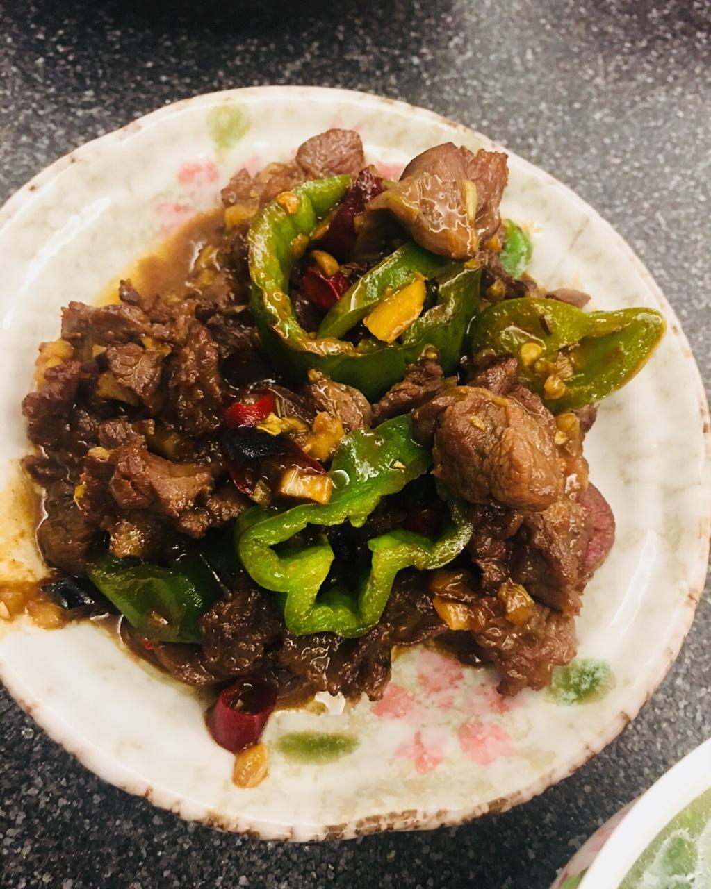 小炒牛肉
