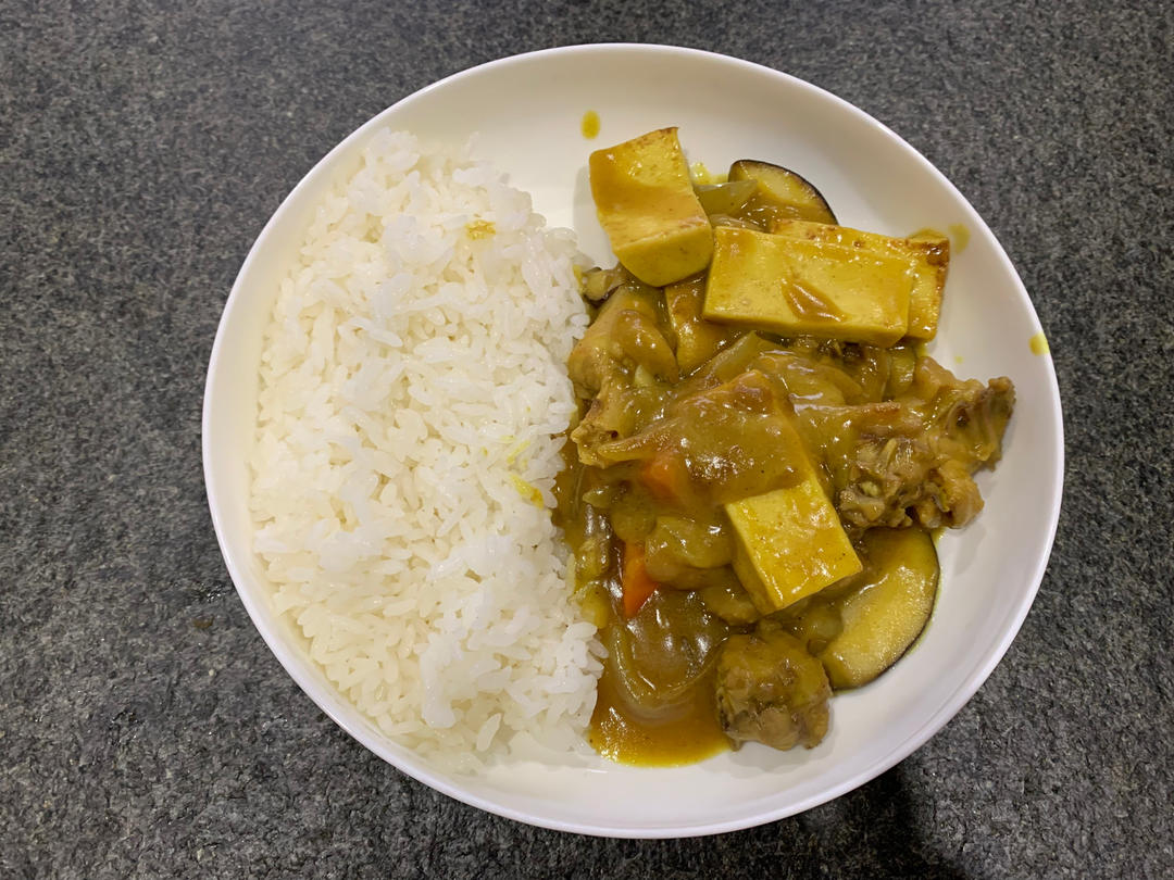 零失败日式咖喱鸡肉饭！！最正宗日本家庭做法！简单又好吃！
