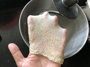 黑麦老面吐司，放三天还是超级柔软细腻的黑麦面包的做法 步骤5